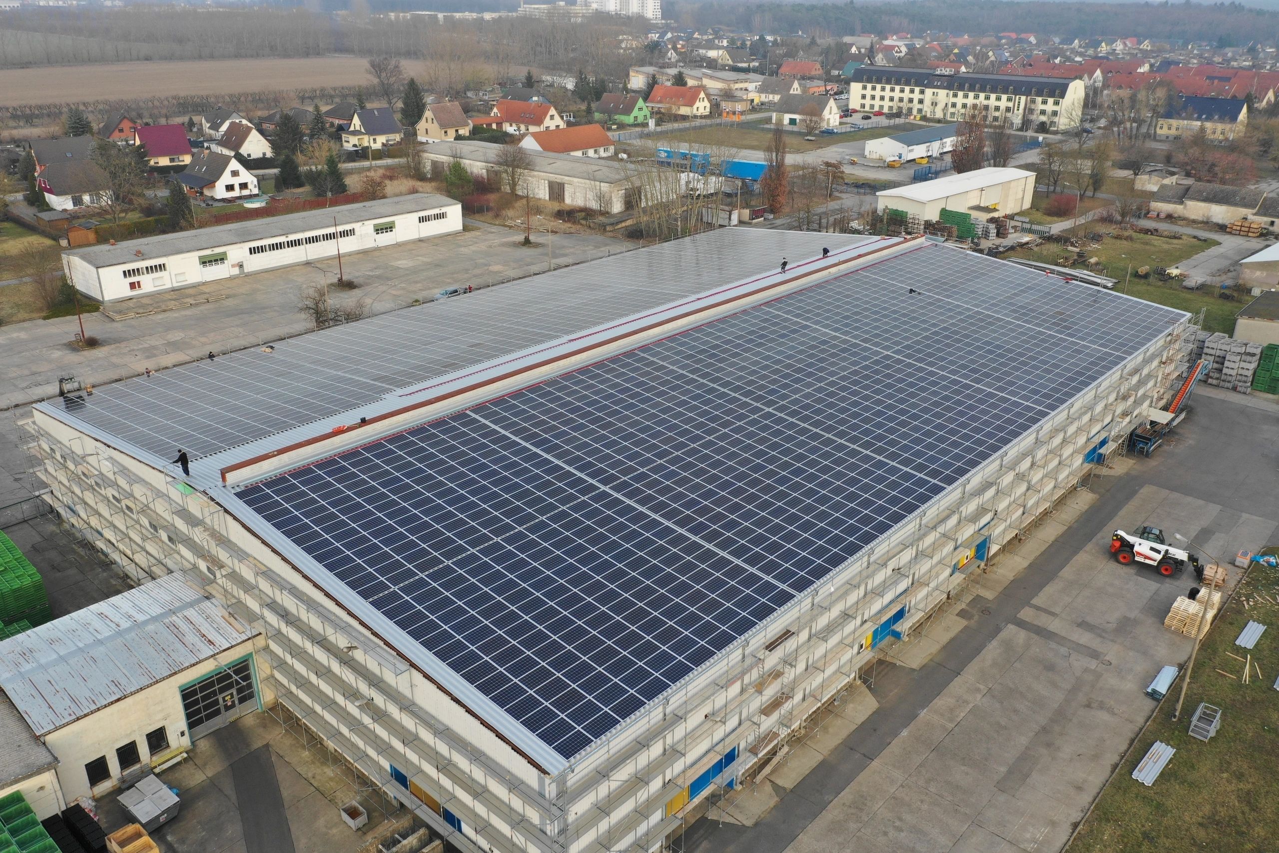 Kommerzielle Solaranlage auf Industriedach